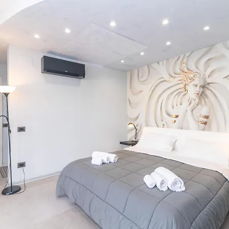 別荘 Dimora L'approdo サンタ・テレーザ・ガッルーラ