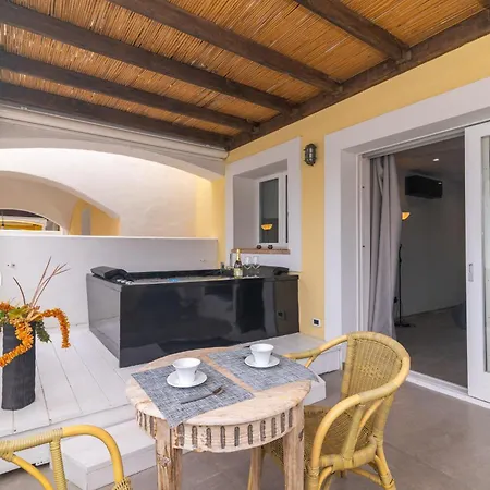 Dimora L'approdo * サンタ・テレーザ・ガッルーラ