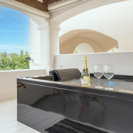 別荘 Dimora L'approdo サンタ・テレーザ・ガッルーラ